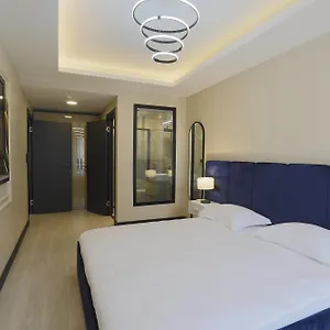 تحقق من التوفر